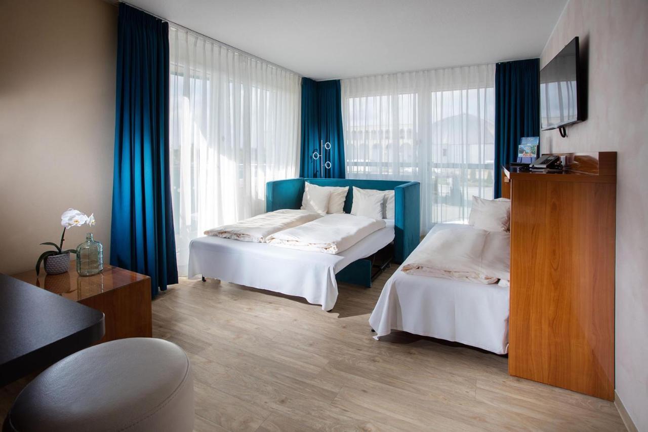 Victory Gaestehaus Therme Erding Exterior photo